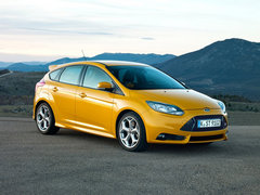 2013款 ST 2.0T 手动 橙色版
