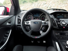 2013款 ST 2.0T 手动 橙色版