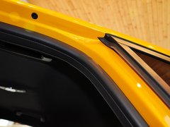 2013款 ST 2.0T 手动 橙色版