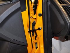 2013款 ST 2.0T 手动 橙色版