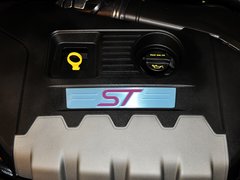 2013款 ST 2.0T 手动 橙色版