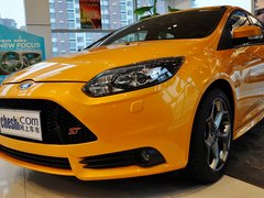 2013款 ST 2.0T 手动 橙色版