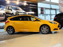 2013款 ST 2.0T 手动 橙色版