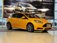 2013款 ST 2.0T 手动 橙色版