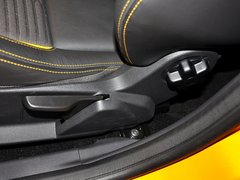 2013款 ST 2.0T 手动 橙色版