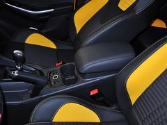 2013款 ST 2.0T 手动 橙色版