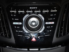 2013款 ST 2.0T 手动 橙色版