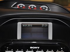 2013款 ST 2.0T 手动 橙色版