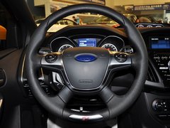 2013款 ST 2.0T 手动 橙色版