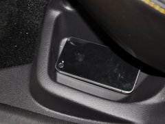 2013款 ST 2.0T 手动 橙色版