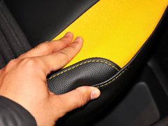2013款 ST 2.0T 手动 橙色版
