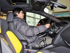 2013款 ST 2.0T 手动 橙色版