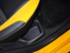 2013款 ST 2.0T 手动 橙色版