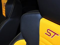 2013款 ST 2.0T 手动 橙色版