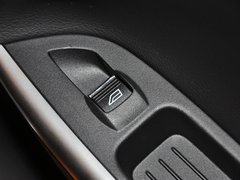 2013款 ST 2.0T 手动 橙色版