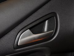 2013款 ST 2.0T 手动 橙色版