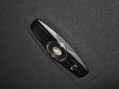 2013款 ST 2.0T 手动 橙色版