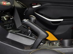 2013款 ST 2.0T 手动 橙色版