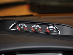 2013款 ST 2.0T 手动 橙色版