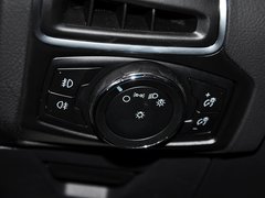 2013款 ST 2.0T 手动 橙色版