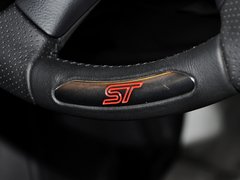 2013款 ST 2.0T 手动 橙色版