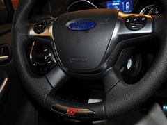 2013款 ST 2.0T 手动 橙色版