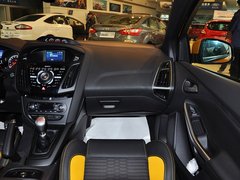 2013款 ST 2.0T 手动 橙色版