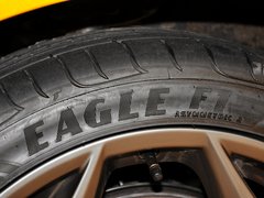 2013款 ST 2.0T 手动 橙色版