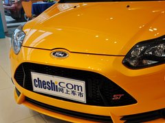 2013款 ST 2.0T 手动 橙色版