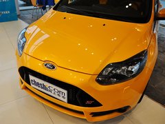 2013款 ST 2.0T 手动 橙色版
