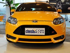 2013款 ST 2.0T 手动 橙色版