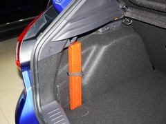 2013款 ST 2.0T 手动 橙色版