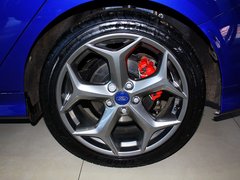 2013款 ST 2.0T 手动 橙色版