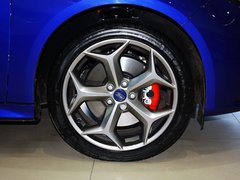 2013款 ST 2.0T 手动 橙色版