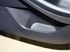 2013款 ST 2.0T 手动 橙色版