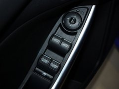 2013款 ST 2.0T 手动 橙色版