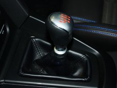 2013款 ST 2.0T 手动 橙色版