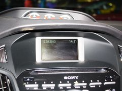2013款 ST 2.0T 手动 橙色版