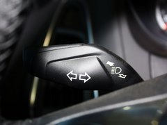 2013款 ST 2.0T 手动 橙色版