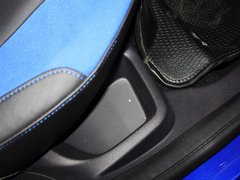 2013款 ST 2.0T 手动 橙色版