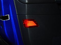 2013款 ST 2.0T 手动 橙色版