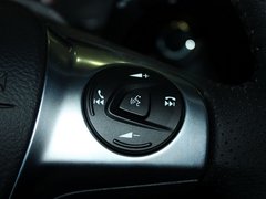 2013款 ST 2.0T 手动 橙色版