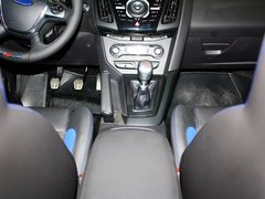 2013款 ST 2.0T 手动 橙色版