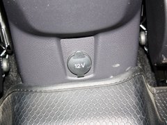 2013款 ST 2.0T 手动 橙色版