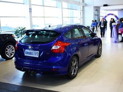 2013款 ST 2.0T 手动 橙色版