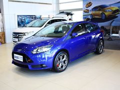 2013款 ST 2.0T 手动 橙色版