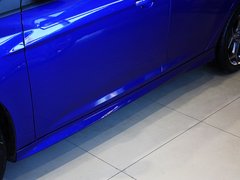 2013款 ST 2.0T 手动 橙色版