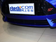 2013款 ST 2.0T 手动 橙色版