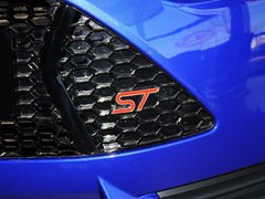 2013款 ST 2.0T 手动 橙色版