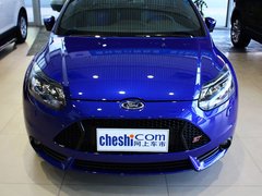 2013款 ST 2.0T 手动 橙色版